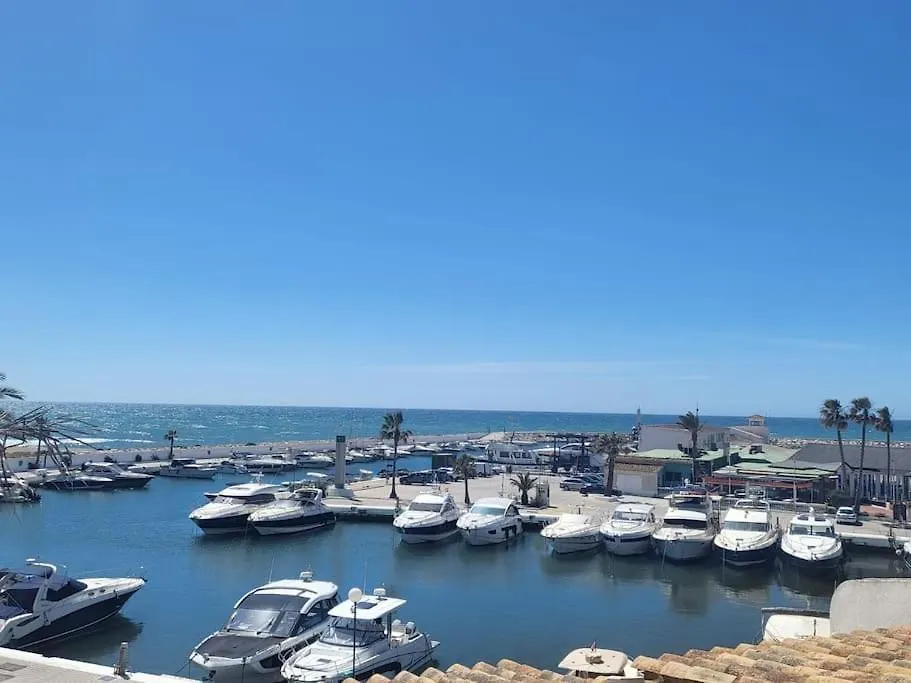 Casita Junto Al Mar En El Puerto De Cabopino Villa Marbella